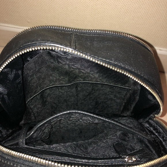 Michael Kors Backpack FOR SALE or TRADE - Picture 5 of 6